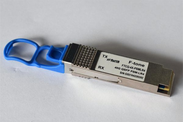 4x10GBASE-LR/W QSFP+ 并行单模光模块,10km